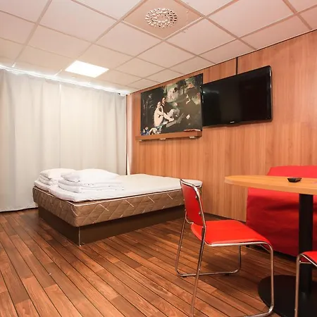 Hotel Omena 3*